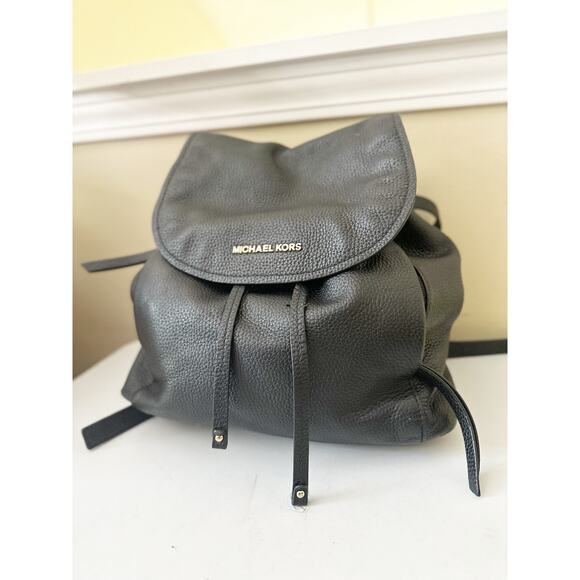 Michael Kors Backpack Riley Pebble Leather Drawstring Bag Black (35S8GRLB7L) - Picture 4 of 16